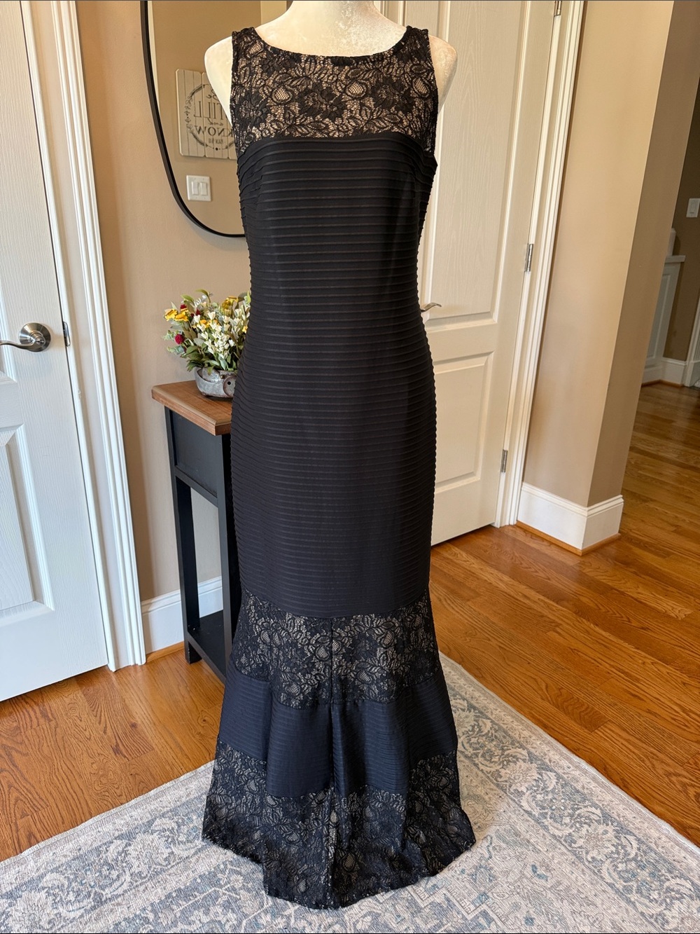 London Times Black Nude Illusion Lace Mermaid Formal Gown Size 14